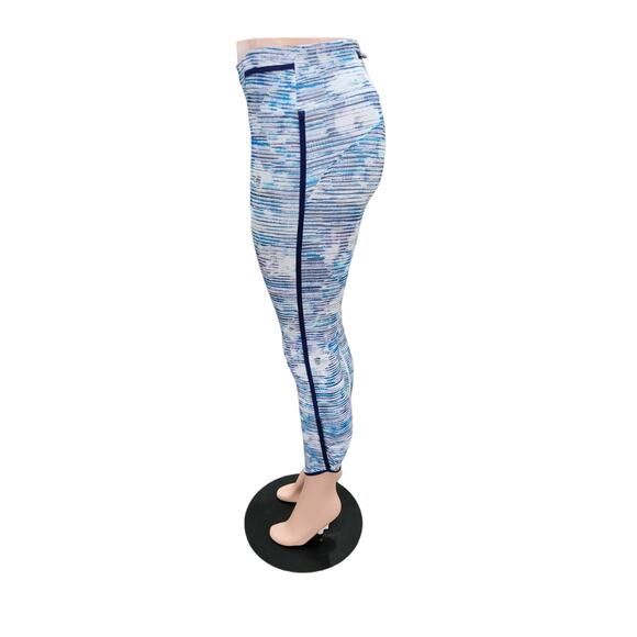 Lululemon Real Quick Tight Blurry Belle Multi Hero Blue Size 4 – Luxtreme Crop - Picture 7 of 16